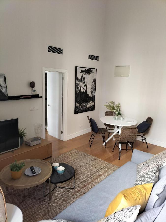 شقة Coqueto Apartamento Junto A La Catedral De Malaga. المظهر الخارجي الصورة